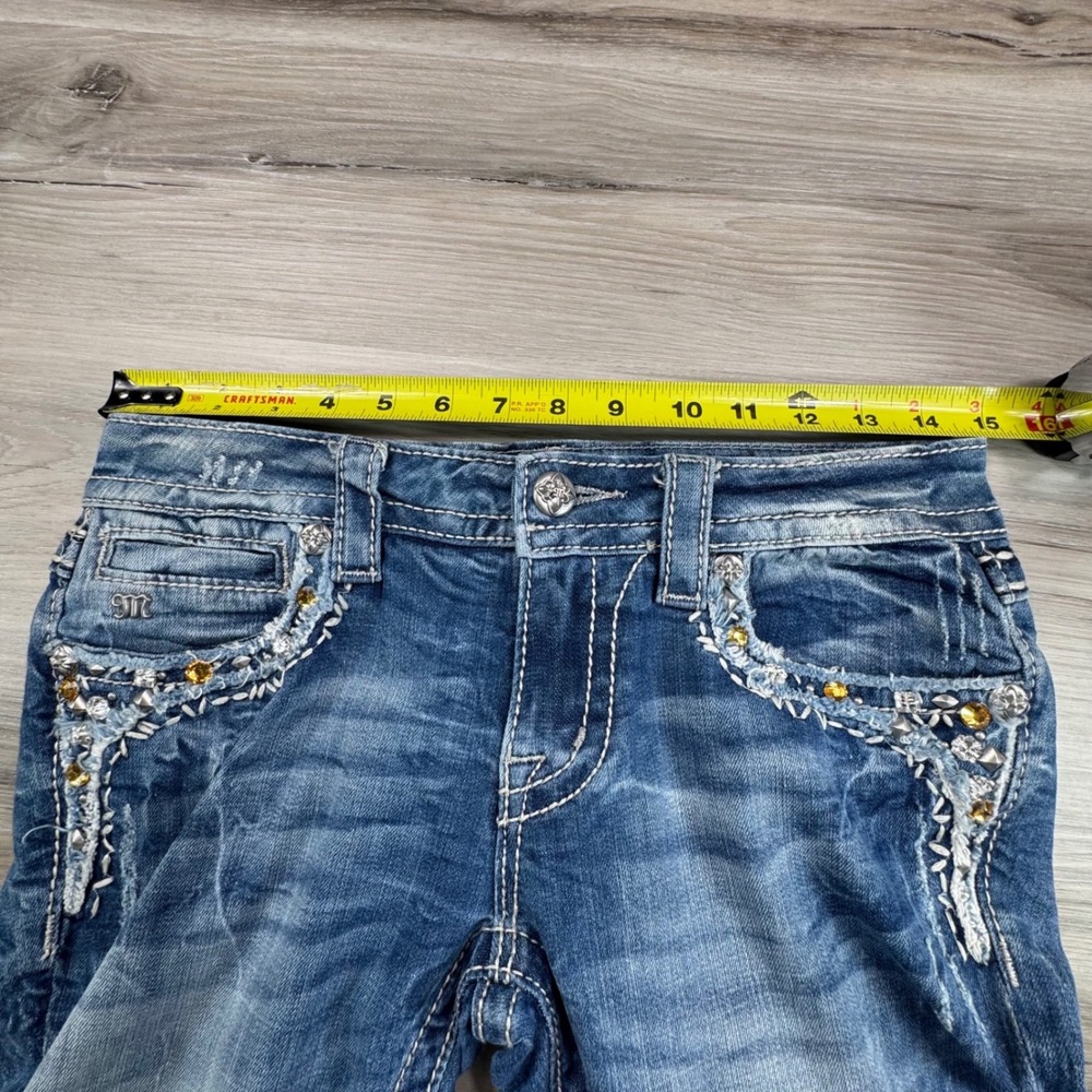 Miss Me Signature Cuffed Capri Jeans Size 27 Medium Wash Embellished JP5755P4 - Picture 7 of 16